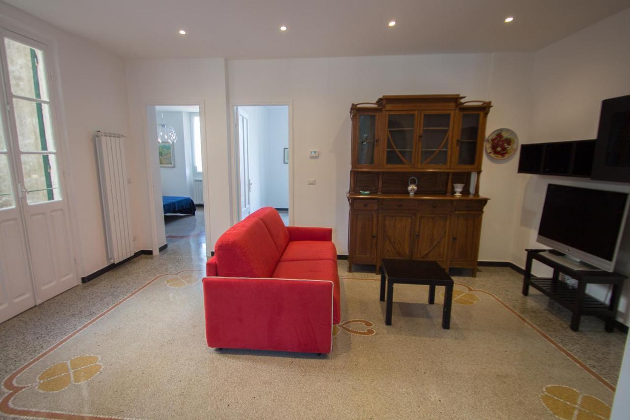 Appartamento Di 5 Locali,8 Posti Letto Vista Mare Varazze Exterior photo