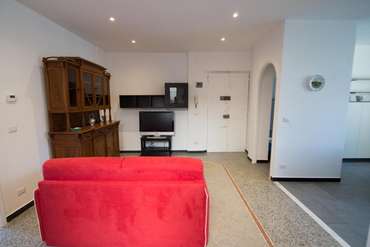 Appartamento Di 5 Locali,8 Posti Letto Vista Mare Varazze Exterior photo