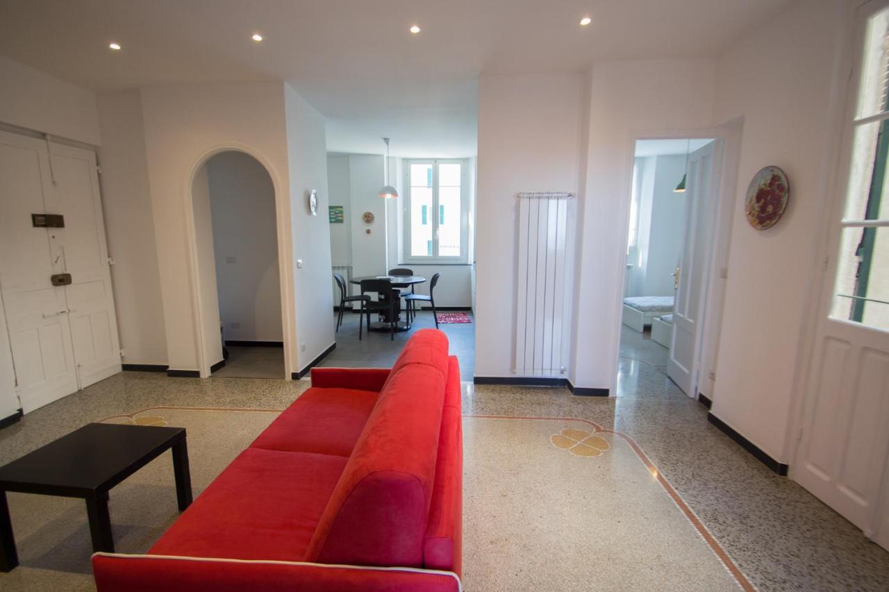 Appartamento Di 5 Locali,8 Posti Letto Vista Mare Varazze Exterior photo